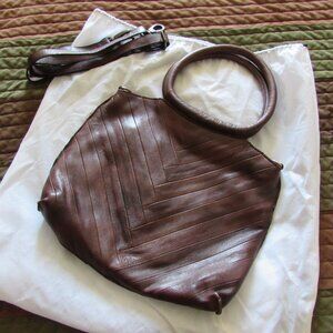 Latico Crossbody Dalton in Brown